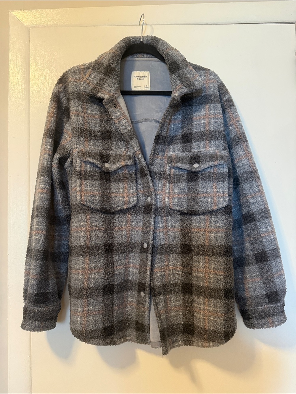 Abercrombie & Fitch Gray and Tan Plaid Teddy Shacket